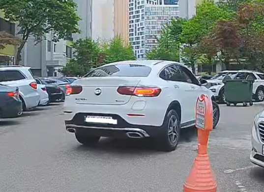 12종 경비원 억대 썸네일 이미지