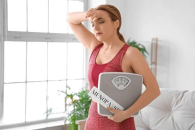 갱년기 증상이 나타나는 이유