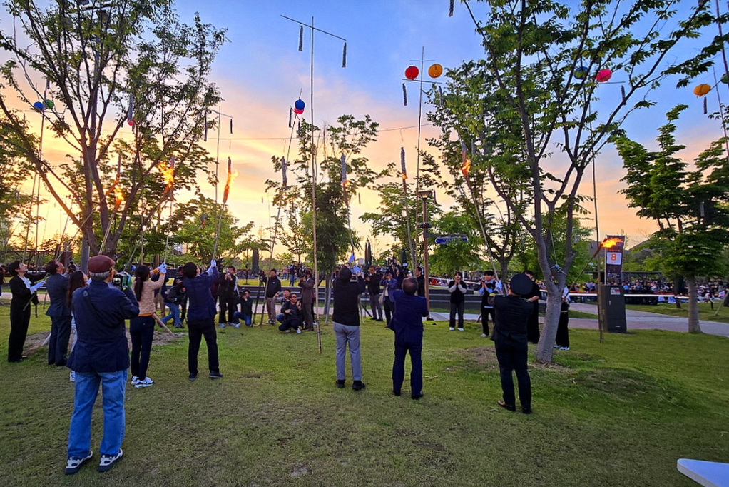 세종 낙화축제