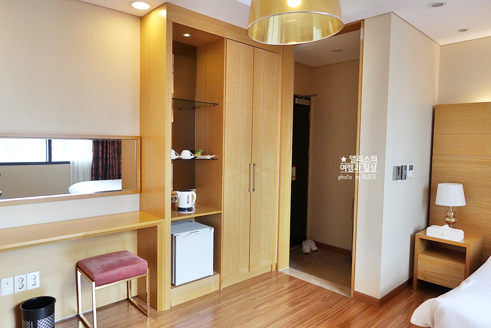 잠실 파로스 호텔 아늑한 디럭스 더블룸 직접 투숙해보니 좋음 가성비 위치 좋은 호텔