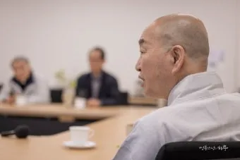 황망하다 뜻 마음 장례식 인사말 황망뜻 의미 정리 예문_12