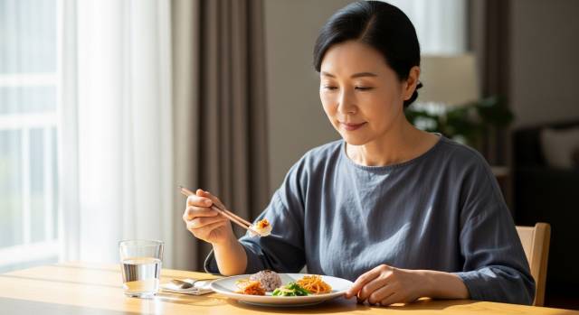 【IMG7 — 천천히 소식하며 올바른 식사 습관을 실천하는 이미지】