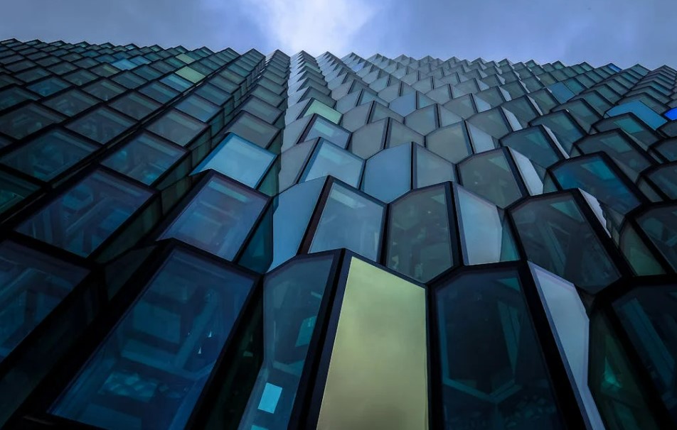 태양광 패널 수명과 유지비용 총정리 (2025 최신)