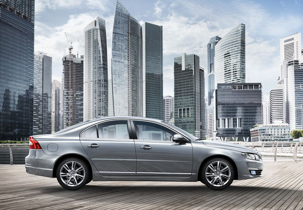 2016년식 볼보 S80 측면 디자인