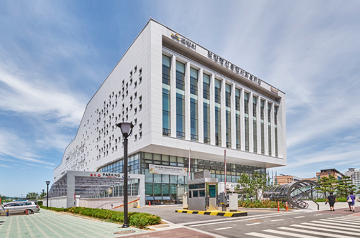 사회복지센터 건물사진