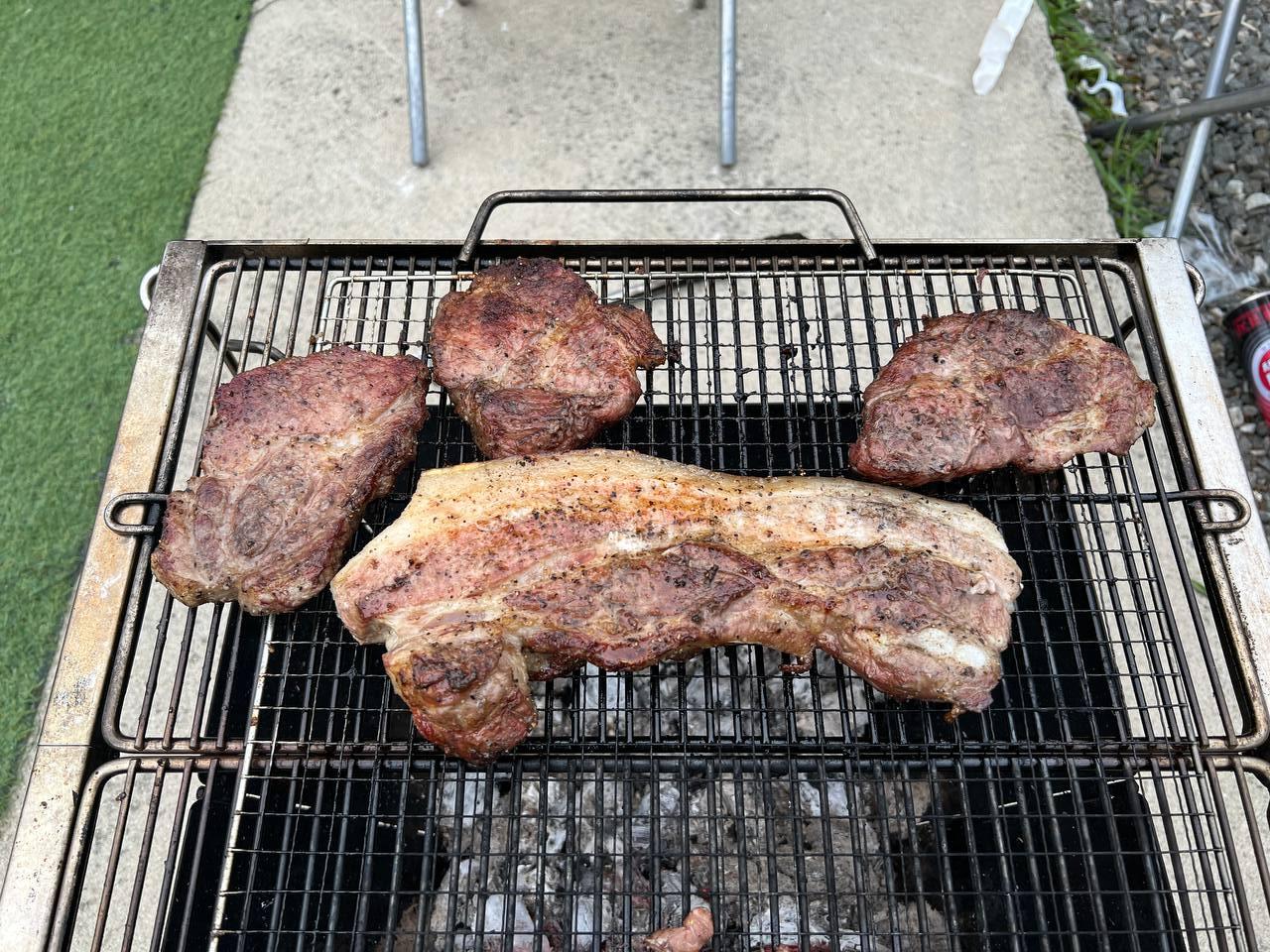 곱다 고와 육식&#44; 삼겹살&#44; 목살&#44; 캠핑&#44; 숯불