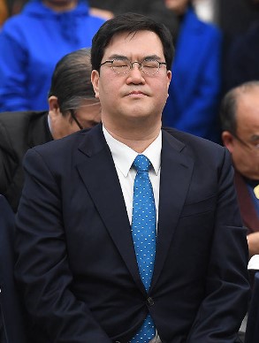 문희상 아들 문석균 공천 아빠찬스 논란