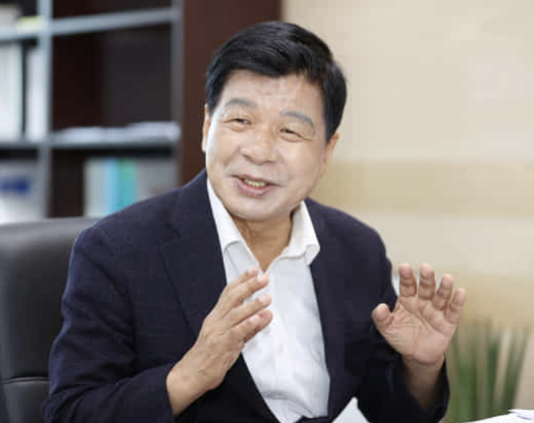 이상근 고성군수