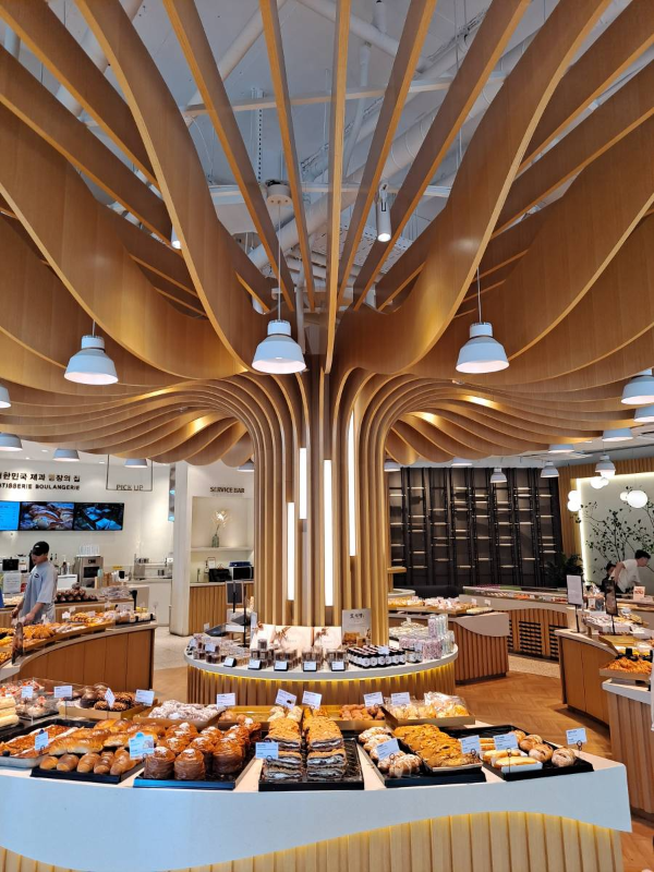안스베이커리 진열대