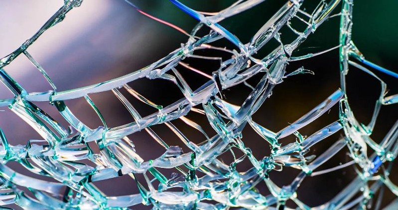 교통사고 내는 꿈해몽