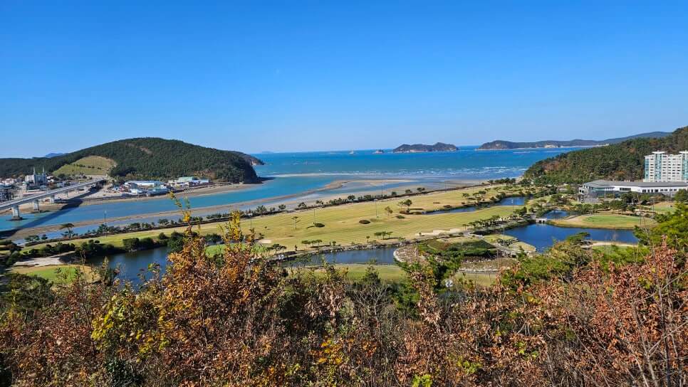 골프장 경험담 태안 스톤비치CC 완벽 가이드 서해 바다와 맞닿은 프리미엄 골프명소