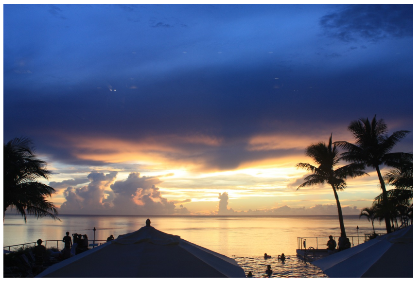 괌 해변 센셋 석양 사진