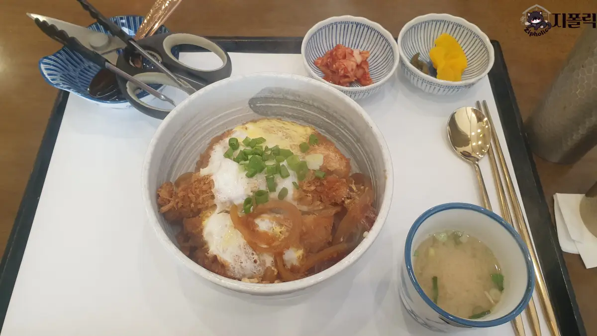 메시야-믹스카츠동-로스-에비