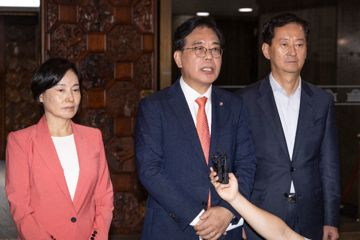 필리버스터 돌입