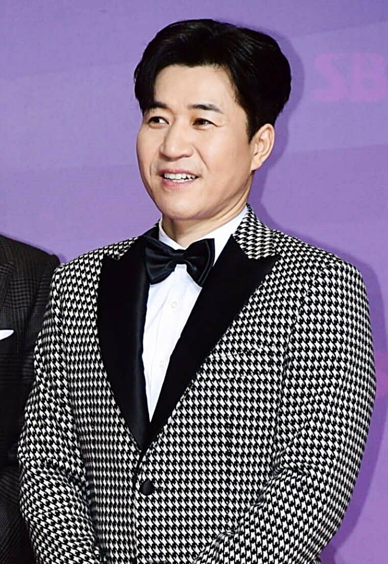 가수-김종민