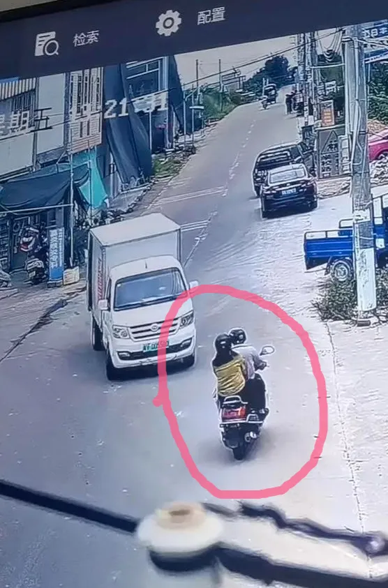 광둥 산터우(汕尾) 50세 대체교사 여성, 남자친구에게 도끼 살해&hellip; 1심 사형 후 항소