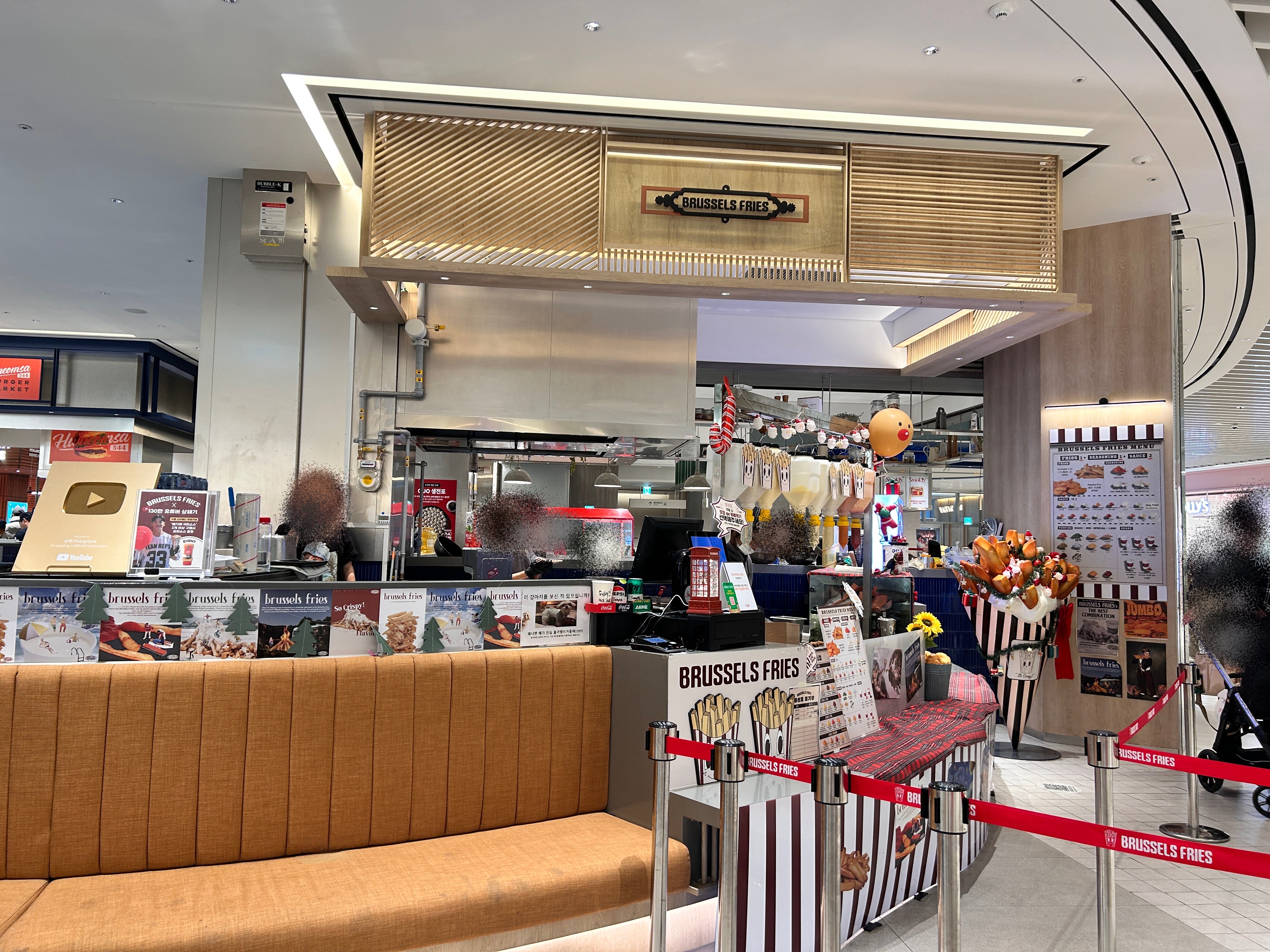 스타필드-수원-팝업-브뤼셀프라이