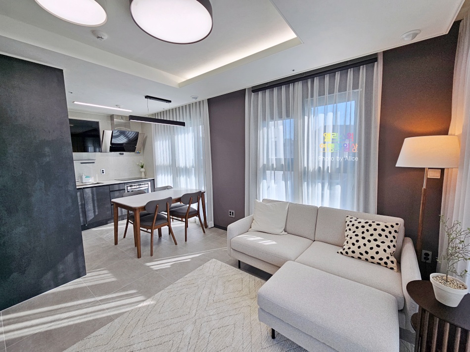 부산 롯데월드 숙소 추천, 그랜드 오시리아 레지던스 투 베드룸 패밀리 시티뷰 솔직후기