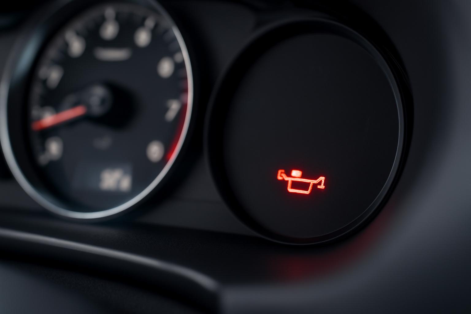 엔진오일 경고등 센서 고장