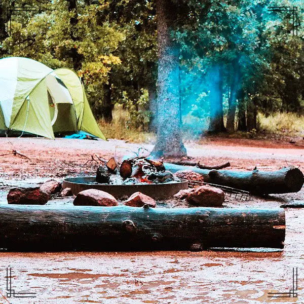 생방송오늘저녁 충북 진천 5성급 장박지 솔로 캠퍼 새해 첫 겨울 별장 캠핑장 캠핑 가볼만한 곳 추천