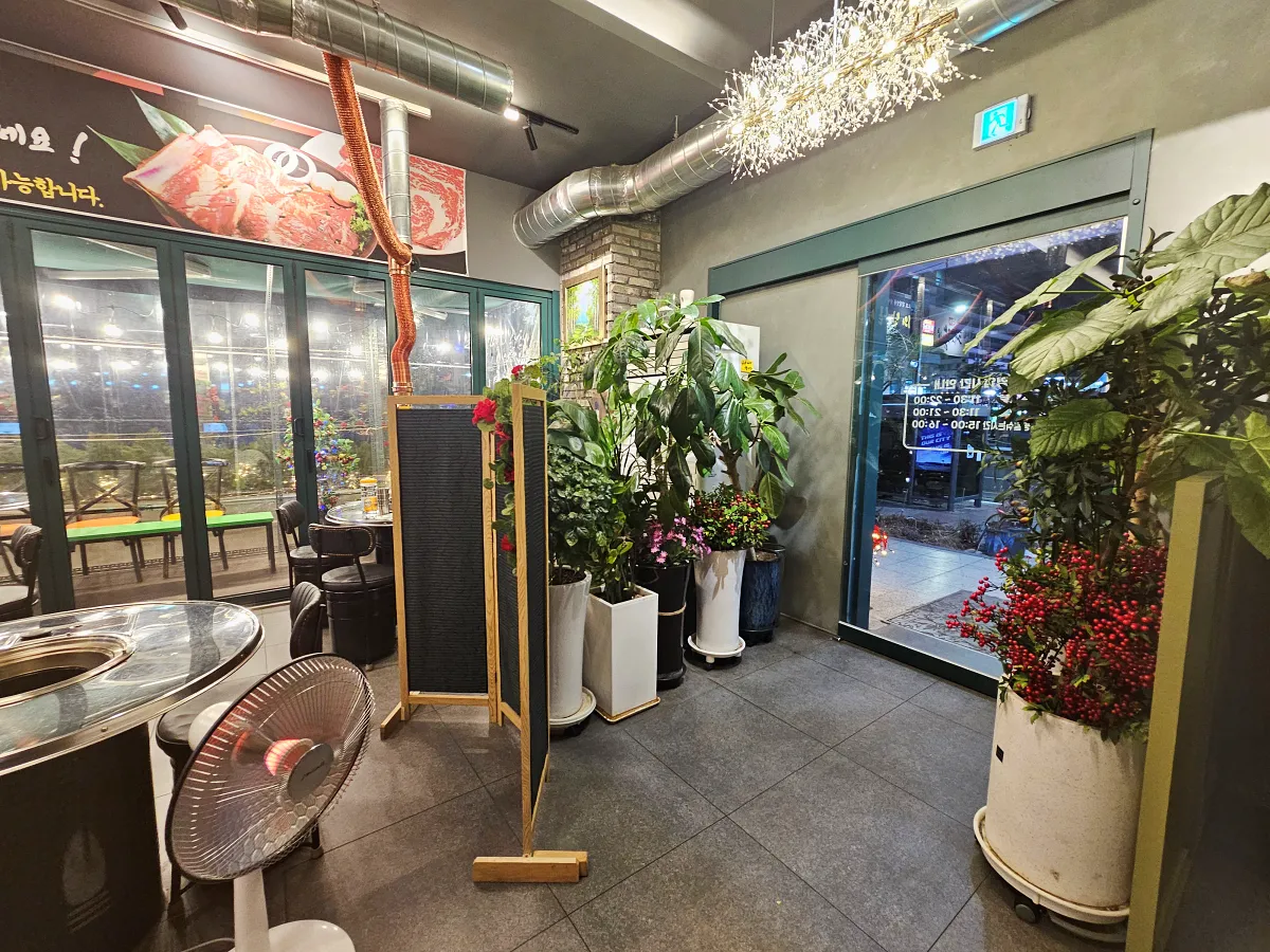 경기도-안양-평촌-맛집-고기집-벽돌집-가게내부4