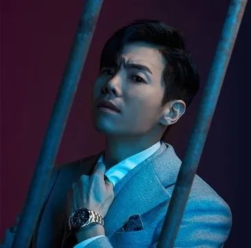 닥터프리즈너의 주인공 박은석의 대표 홍보 포스터입니다. 이재환 역을 맡았습니다.