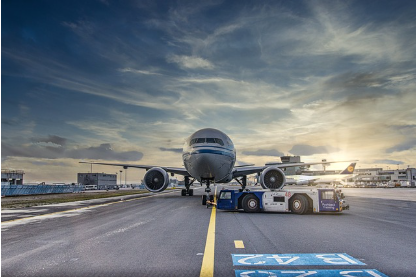 퍼스트 클래스 싸게 타는 법? 항공사 직원만 아는 비밀 꿀팁