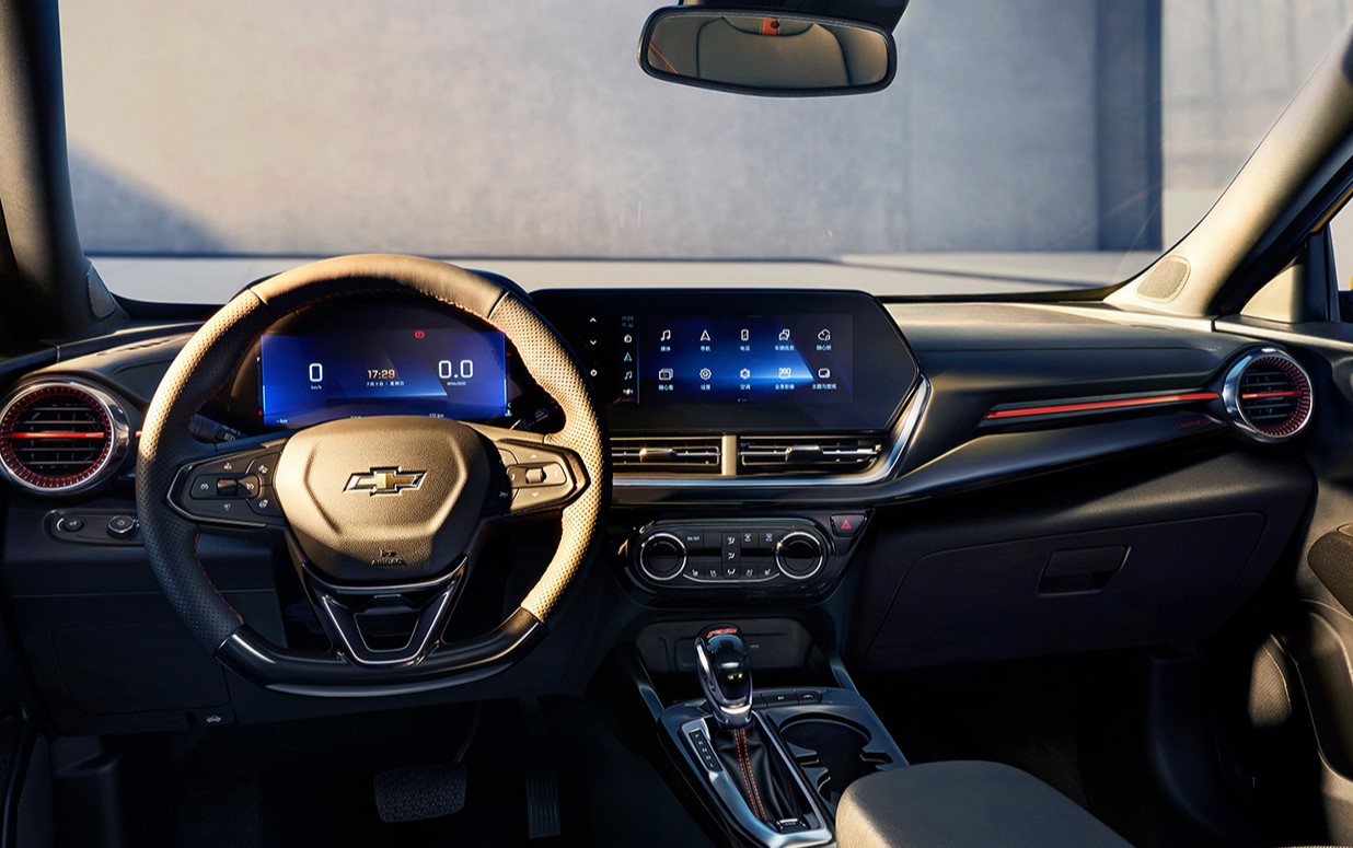 2023-트랙스씨커-계기판