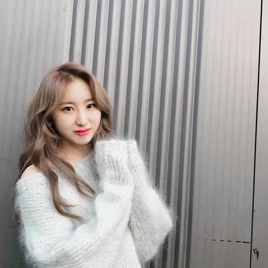 아이즈원 프로듀스48 이채연 사진모음