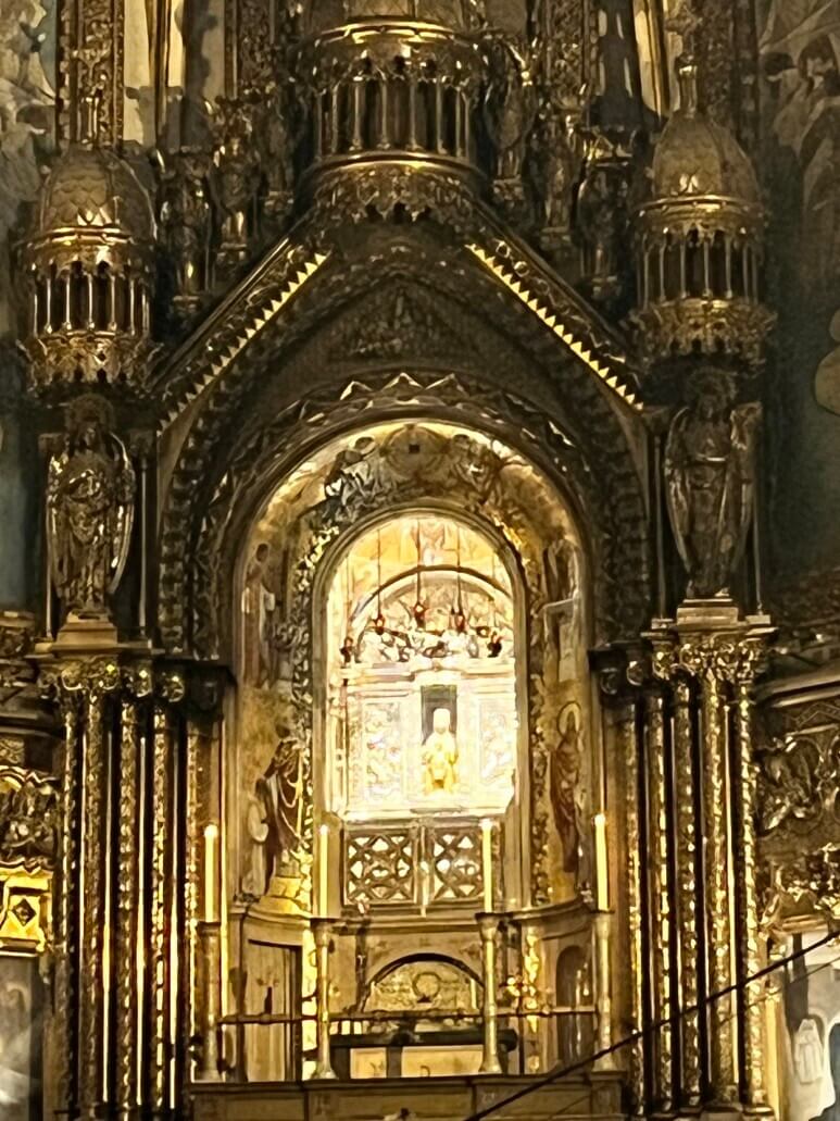 몬세라트 수도원