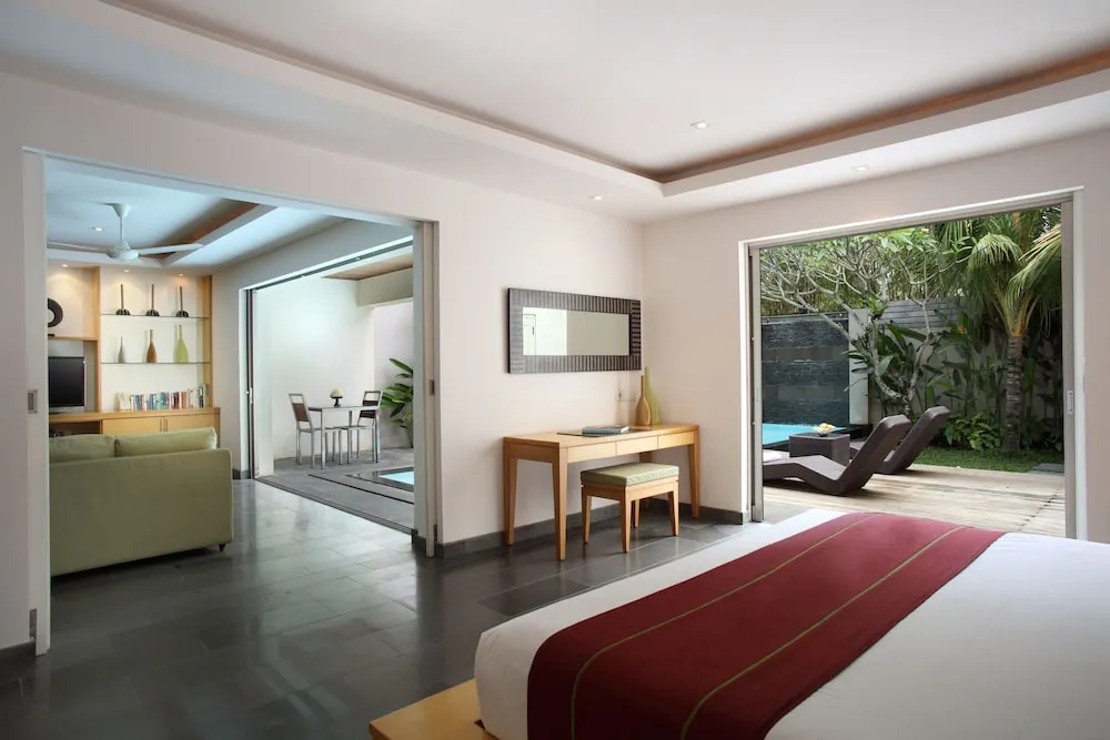 발리 아일랜드 빌라 앤 스파 스미냑(1)