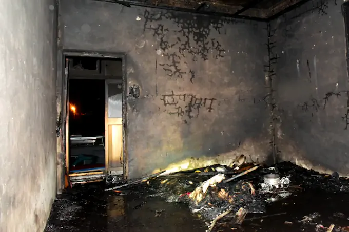 자기 집에 불을 지른 사건의 진실