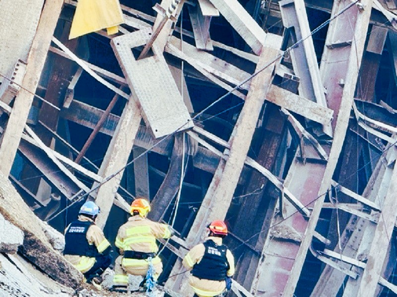 최신 구조 상황- 긴박한 생존자 수색