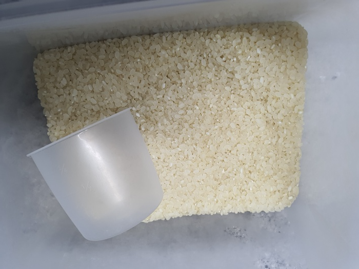 쌀이-보관된-통