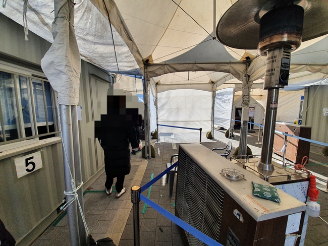 강동구_암사역사공원_선별진료소_대기공간