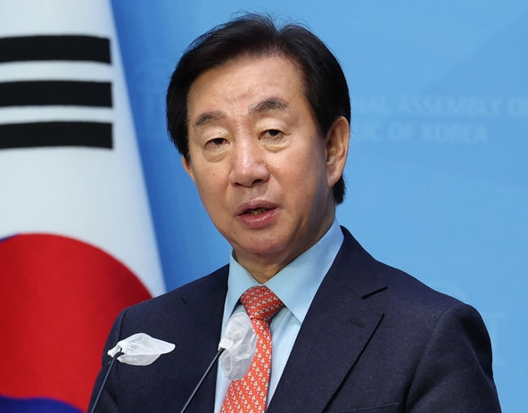 이철규 의원 프로필 나이 고향 학력 재산 공천 논란