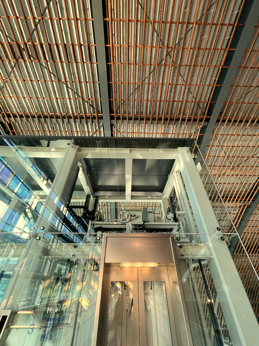 규슈국립박물관 실내 엘레베이터5