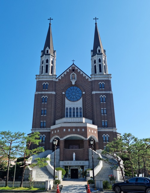 수원 권선동성당