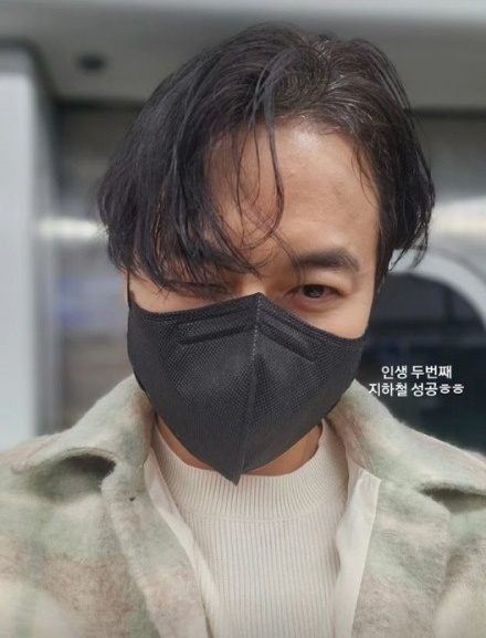지하철 논란에 다시 휘말린 이지훈 &#39;해명할 필요가 있을까?&#39;