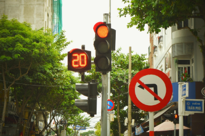 벌금보다 강한 '넛지'의 힘: 내 삶을 바꾸는 부드러운 개입