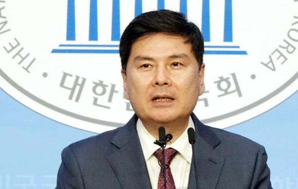 지상욱 의원 프로필 나이 고향 학력 아버지 심은하 부인 &amp;#124; 지상욱 불출마 이유