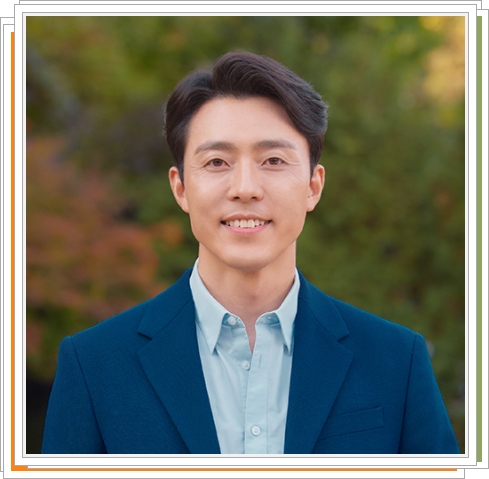 김진석 역의 배우 이무생