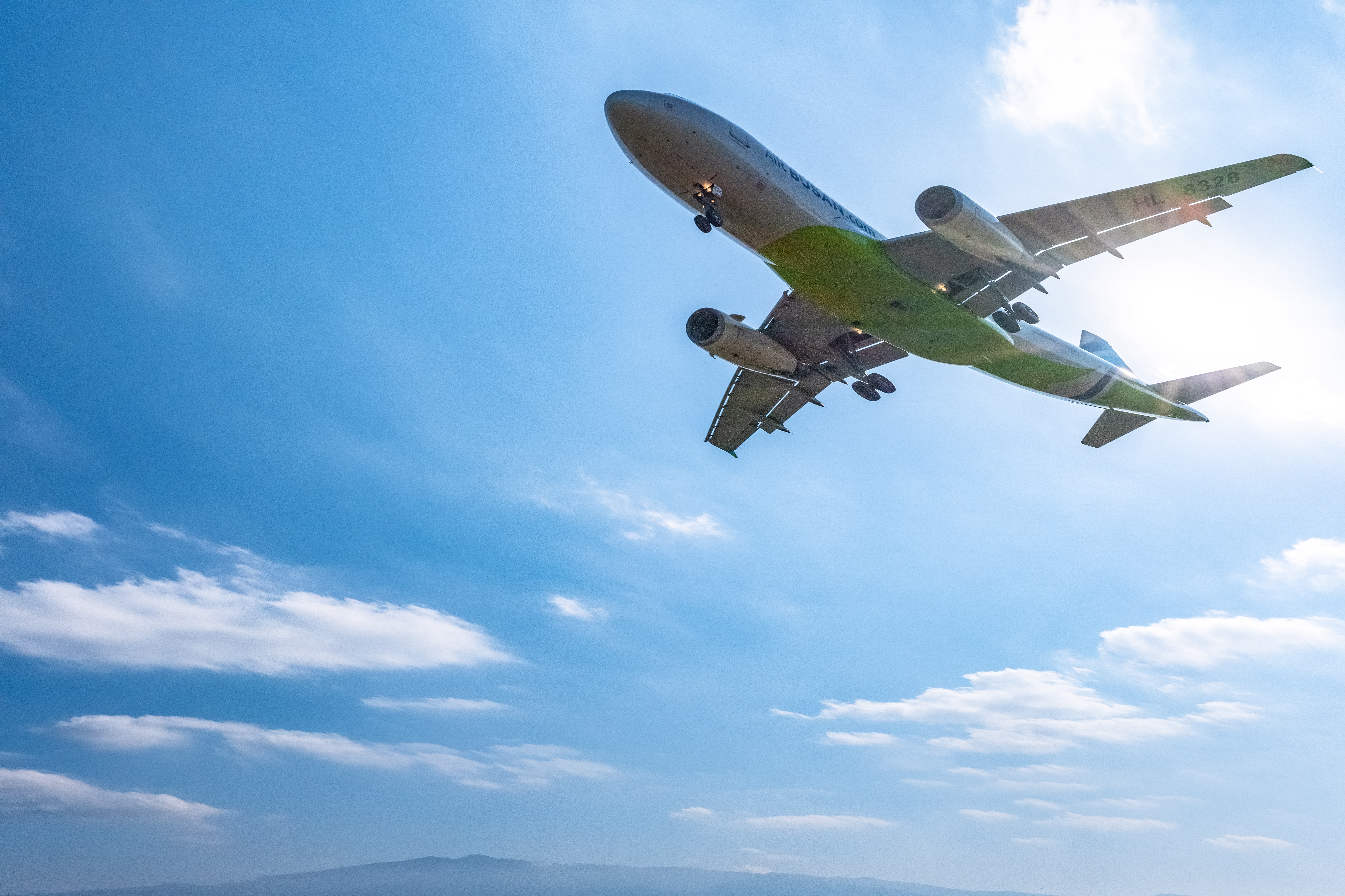 웹투어 제주도 3월 항공권 특가