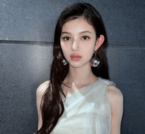 뉴진스 글로벌 500인