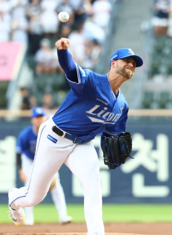 KBO 삼성 라이온즈, 투수 오스틴 보스의 데뷔전! 관련 사진1