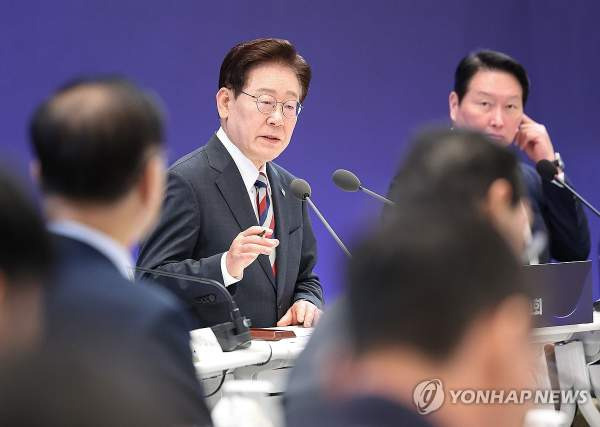 이재명 정부 3대 메가프로젝트 총정리｜반도체&middot;피지컬AI&middot;AI데이터센터 핵심 내용은?
