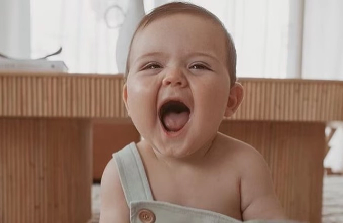 아기 초록색 변 원인 및 대처법 