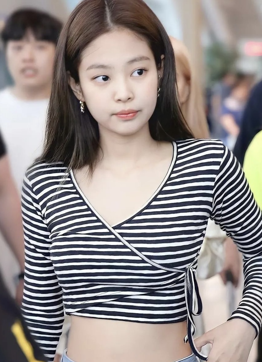 블랙핑크 제니 얼굴부상