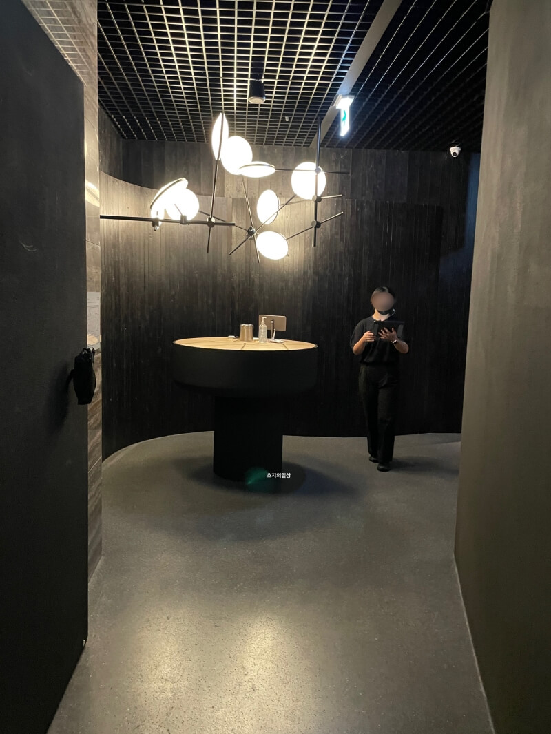 서울역 맛집 콘피에르-가성비 다이닝 식당 진입로