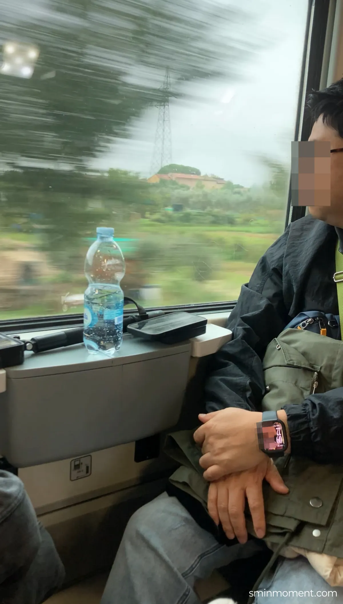 피렌체-피사-가는길-기차안-창가자리-신랑